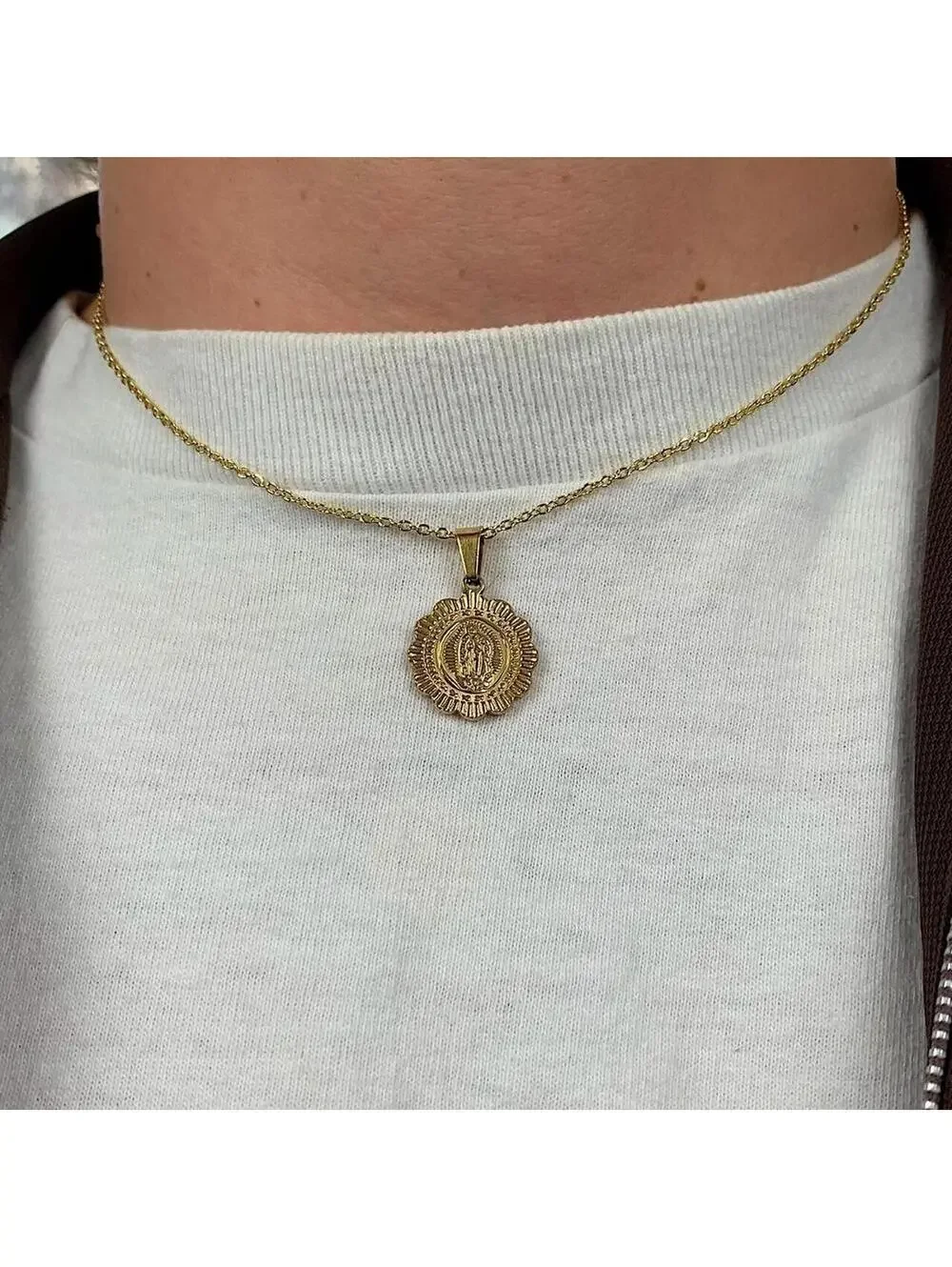 Cute Round Pendant Saint Marry Stainless Steel Gold Plated Circle Pendant y2k